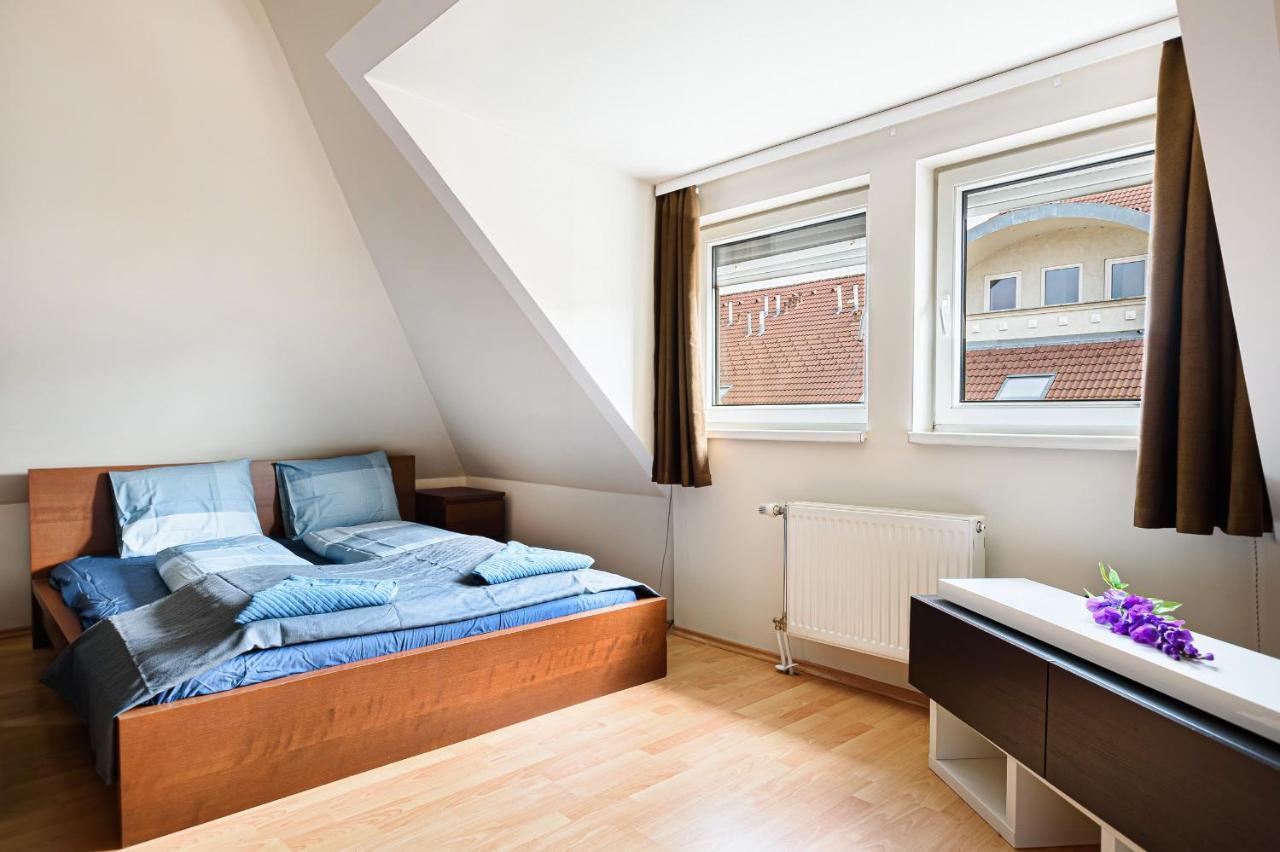 Apartament Roof Top Charming Francis Square *